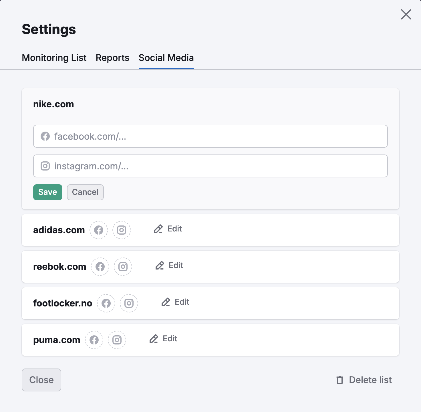 Settings wizard indicating that social media settings are not yet configured in EyeOn.